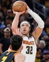 开云体育在线玩-绝杀上瘾！能扣能投，戈登是约基奇身边的满分队友