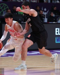 新西兰男篮主帅：我们没能抓住机会 中国男篮非常顽强&amp;投篮也很好